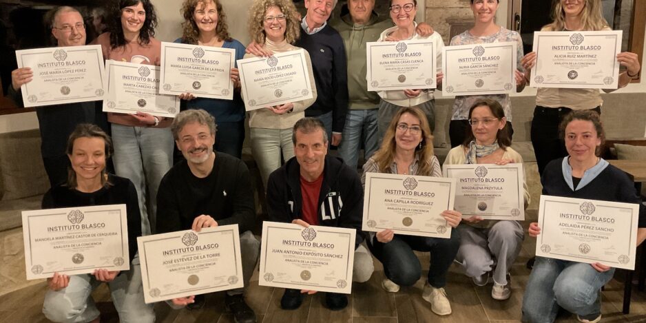 ANALISTAS DE LA CONCIENCIA